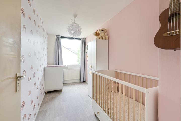 Foto 21 van Debussystraat 5