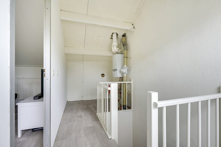 Foto 33 van Debussystraat 5