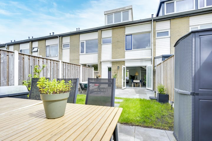 Foto 41 van Debussystraat 5