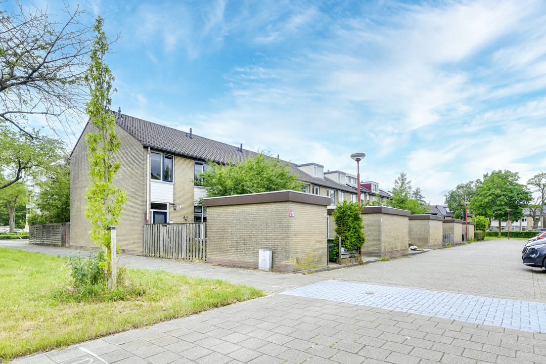 Photo 47 of Debussystraat 5