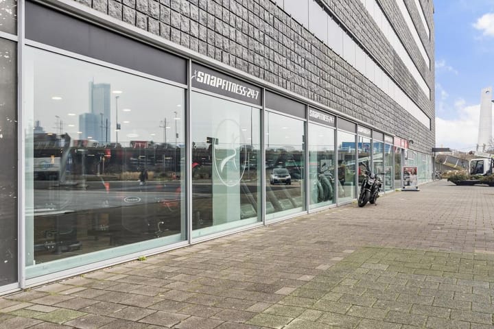 Photo 8 of Gedempte Zalmhaven 811