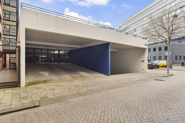 Photo 31 of Gedempte Zalmhaven 811