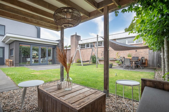 Foto 2 van Dr HAW van der Vechtlaan 36