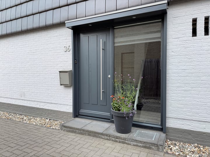 Foto 12 van Dr HAW van der Vechtlaan 36