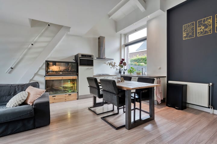 Foto 10 van Kerkplein 32-C