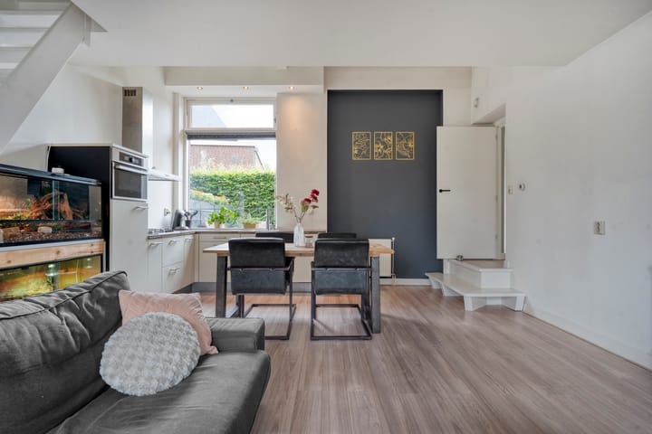 Foto 15 van Kerkplein 32-C