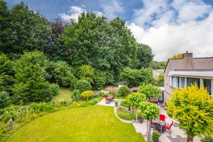 Foto 30 van Bernhaldelaan 19