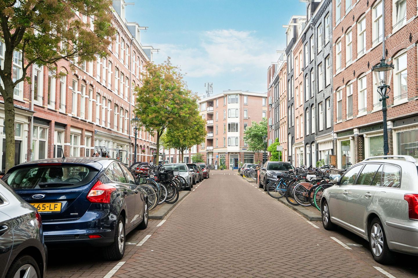 Foto 25 van Van Hogendorpstraat 143-4