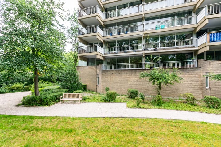 Foto 5 van Aart van der Leeuwlaan 16