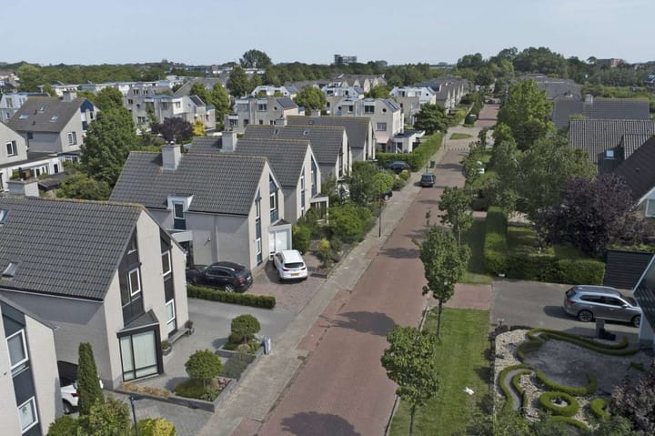 Photo 38 of Zwarte Dolfijn 65