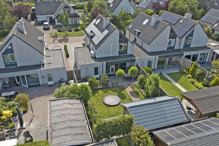 Photo 39 of Zwarte Dolfijn 65