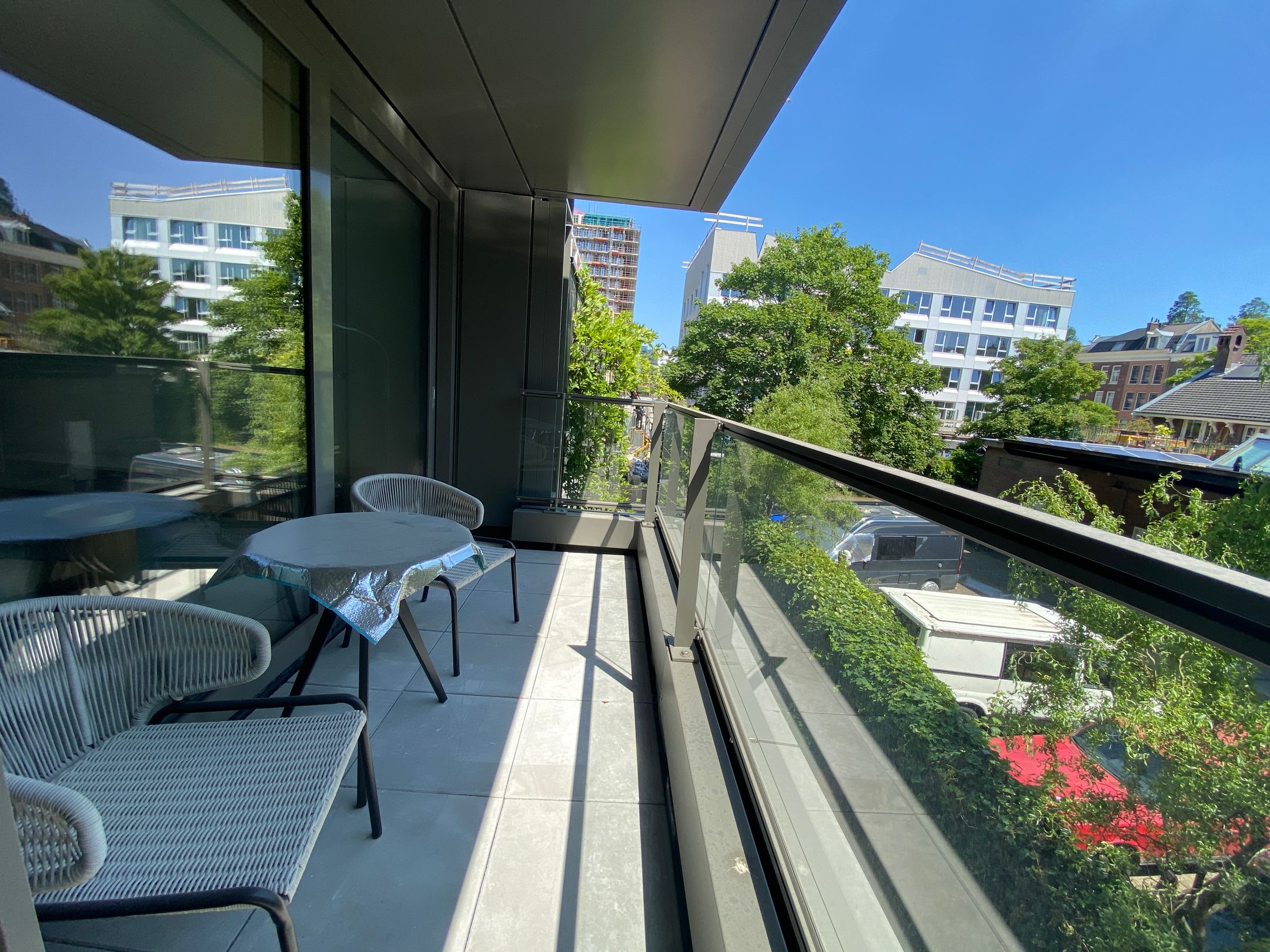 Foto 15 van Isaac Titsinghkade 4-F