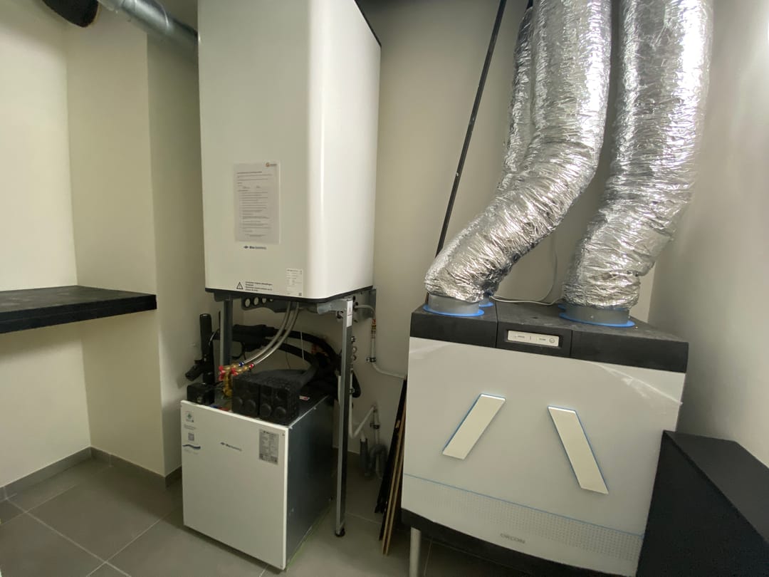 Foto 16 van Isaac Titsinghkade 4-F