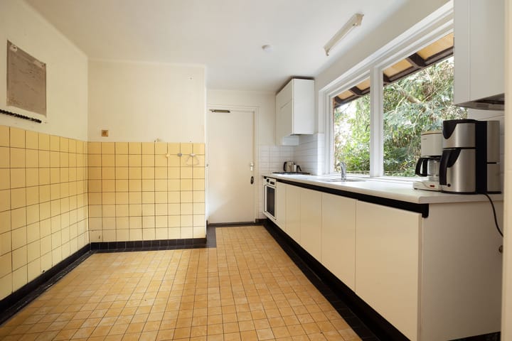 Foto 17 van Burgemeester de van der Schuerenstraat 3