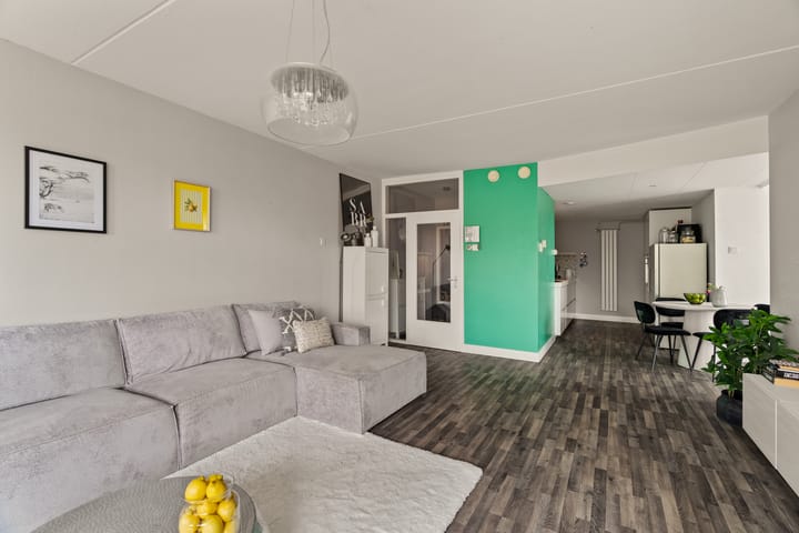 Foto 9 van Boomberg 112