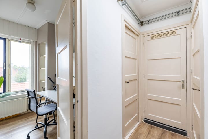 Foto 24 van Bergstraat 35