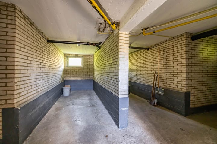 Foto 38 van Huygensstraat 137