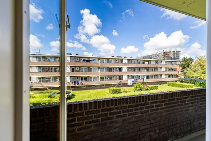 Foto 33 van Huygensstraat 137