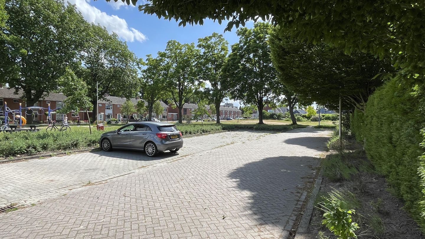 Foto 14 van Azaleastraat 28-C