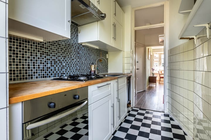 Foto 18 van Lanseloetstraat 9-3