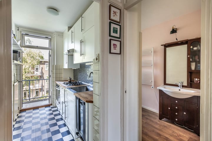 Foto 25 van Lanseloetstraat 9-3