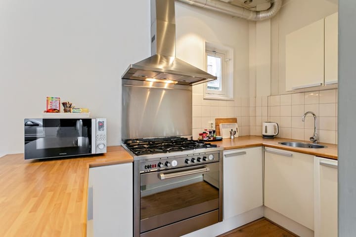 Photo 11 of Grote Leliestraat 36