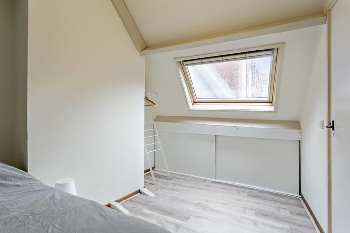 Photo 15 of Grote Leliestraat 36