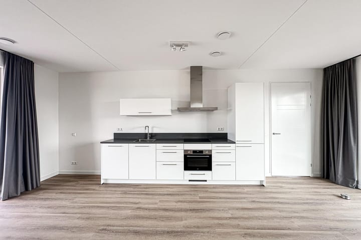 Photo 9 of Laan van Verzetsstrijders 50