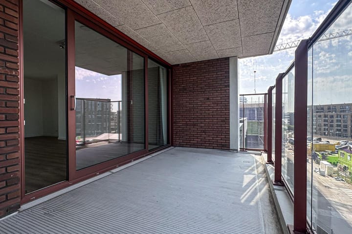 Photo 12 of Laan van Verzetsstrijders 50