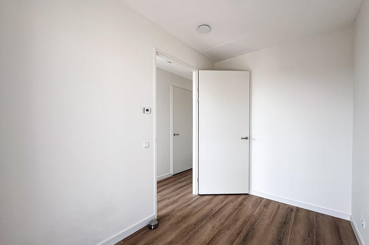 Photo 14 of Laan van Verzetsstrijders 50