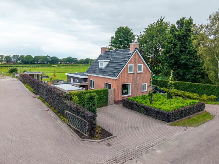 Foto 8 van Zuiderweg 8