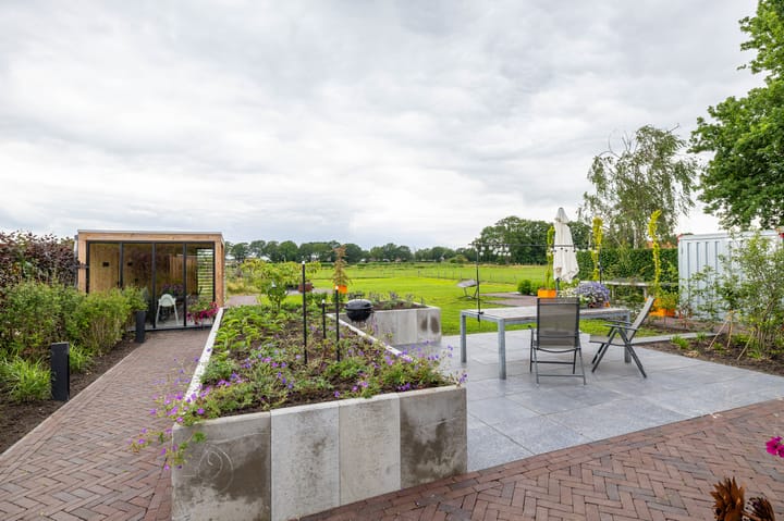 Foto 12 van Zuiderweg 8