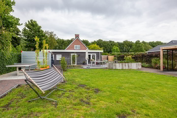 Foto 15 van Zuiderweg 8