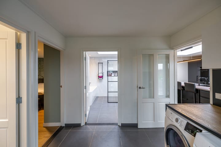 Foto 24 van Zuiderweg 8