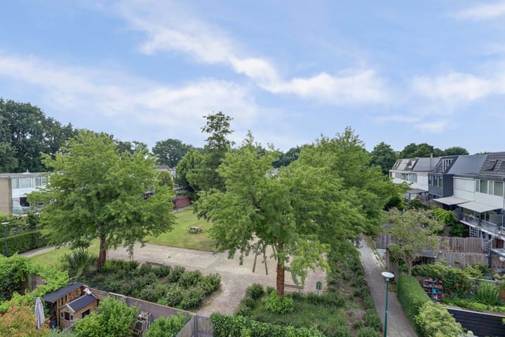 Foto 38 van Valeriaanstraat 99