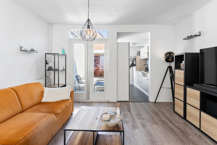 Foto 8 van Emmastraat 57