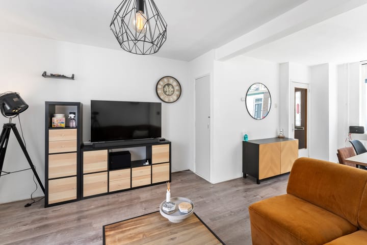 Foto 10 van Emmastraat 57