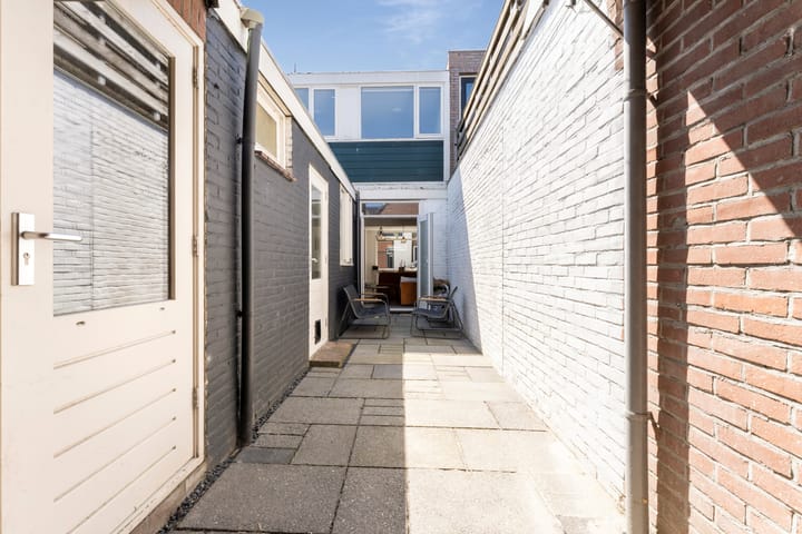 Foto 16 van Emmastraat 57