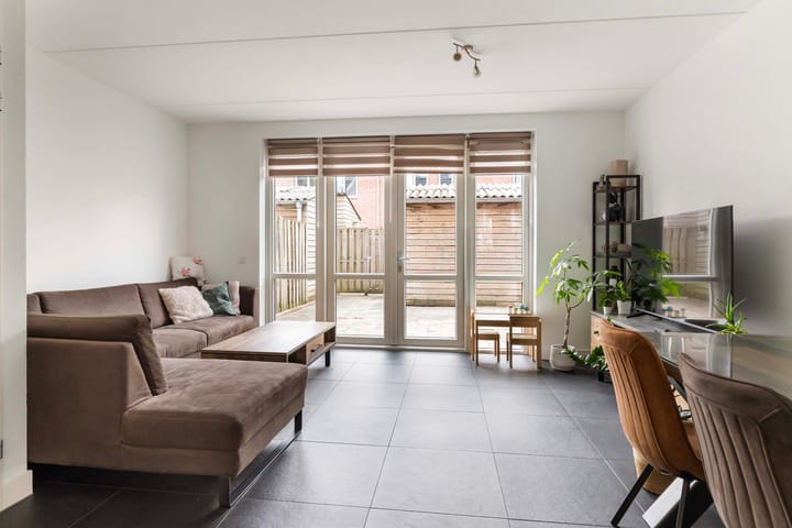 Foto 4 van Parelhoender 6