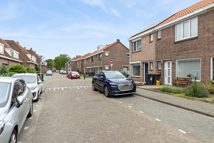 Foto 25 van Bilderdijkstraat 27