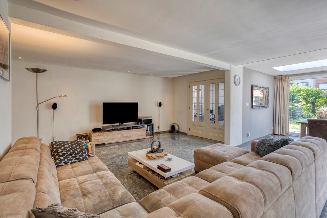 Photo 16 of Troikastraat 18