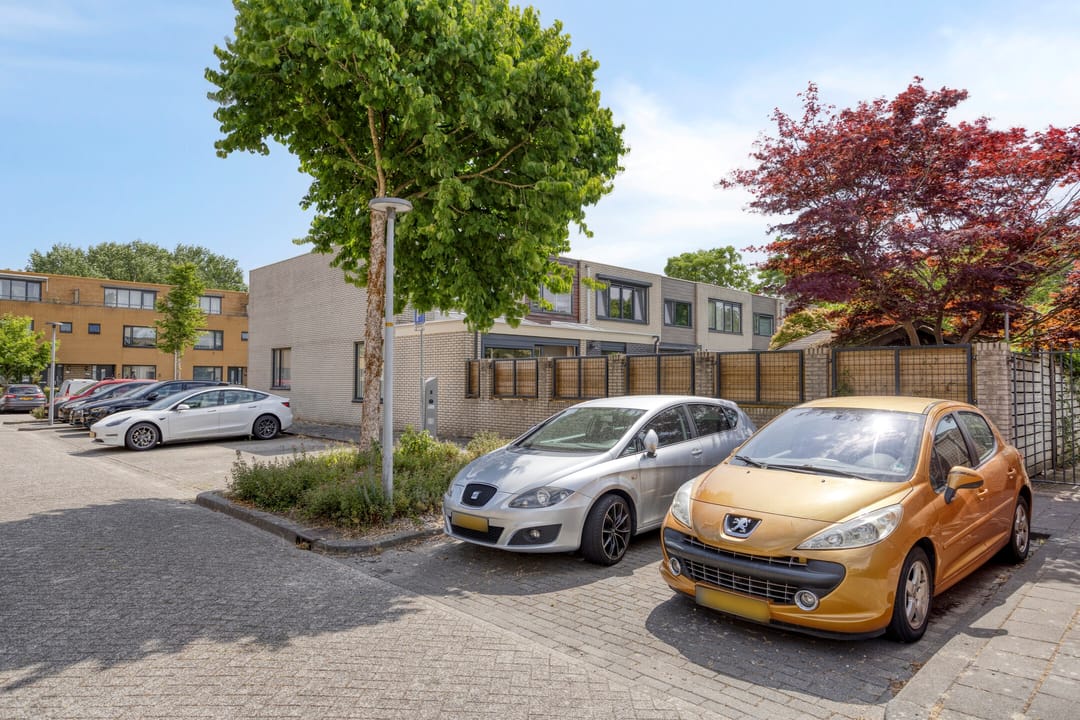 Photo 61 of Troikastraat 18