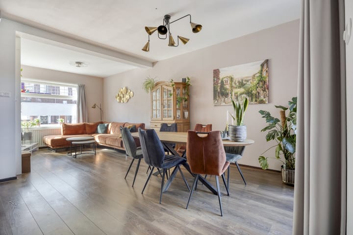 Foto 2 van Willem Barendszstraat 5