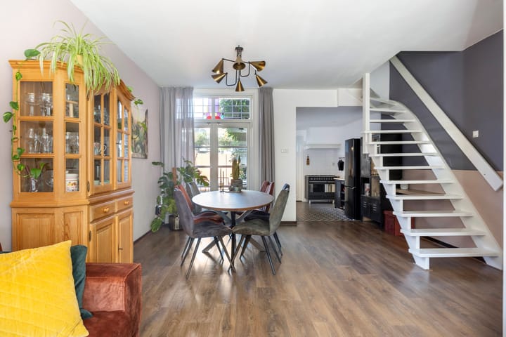 Foto 11 van Willem Barendszstraat 5