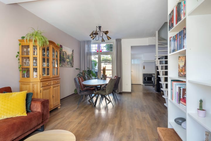 Foto 12 van Willem Barendszstraat 5