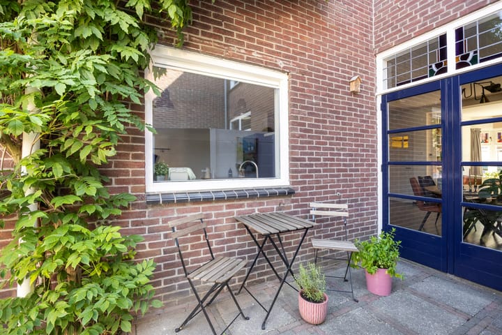 Foto 42 van Willem Barendszstraat 5