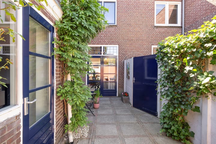 Foto 44 van Willem Barendszstraat 5