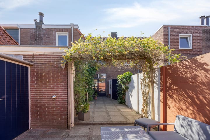 Foto 46 van Willem Barendszstraat 5