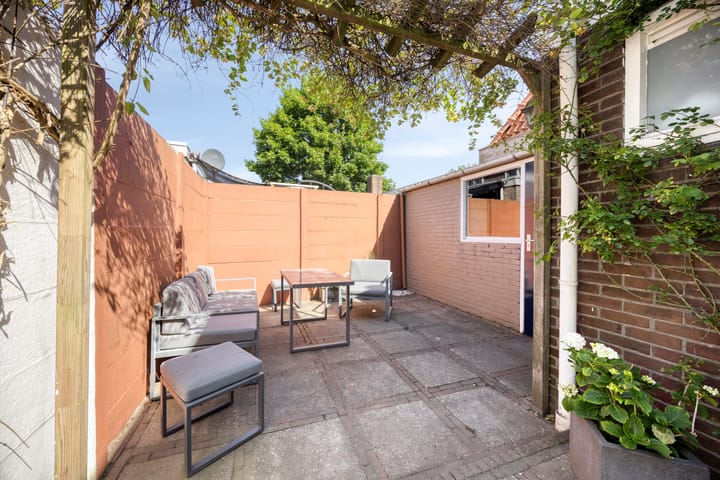 Foto 48 van Willem Barendszstraat 5