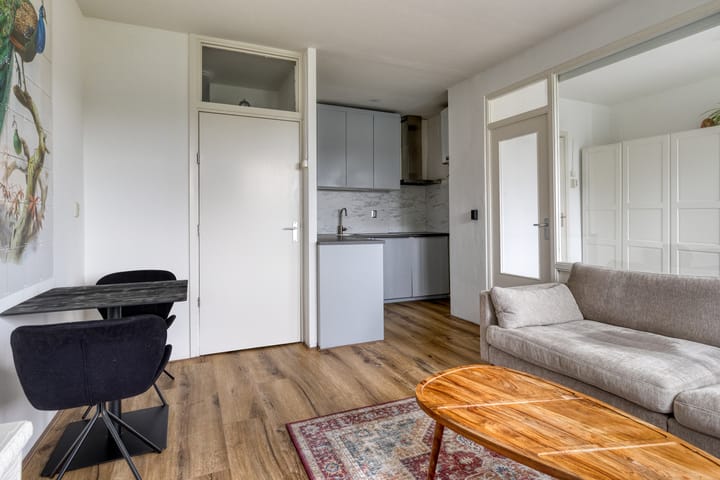 Foto 7 van Van Nijenrodeweg 164